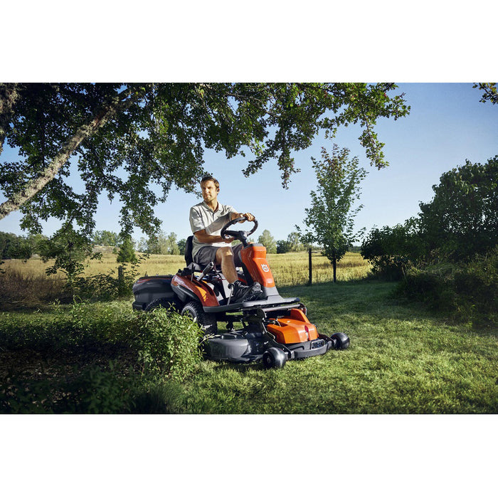HUSQVARNA R 200iX Akku-Frontmäher Inkl. Mähdeck Combi 103
