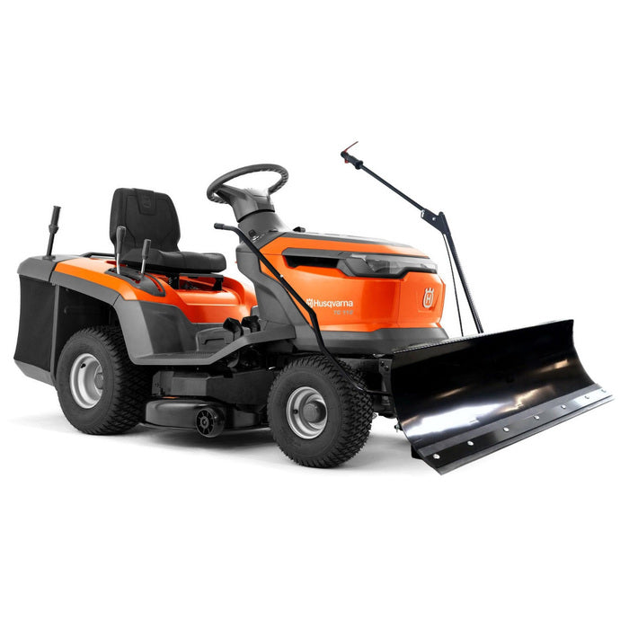 Trattorino rasaerba HUSQVARNA TC 112 incluso pacchetto invernale 110 Plus -