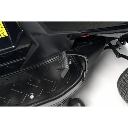 BLACK EDITION® PRO 155/84 Rasentraktor